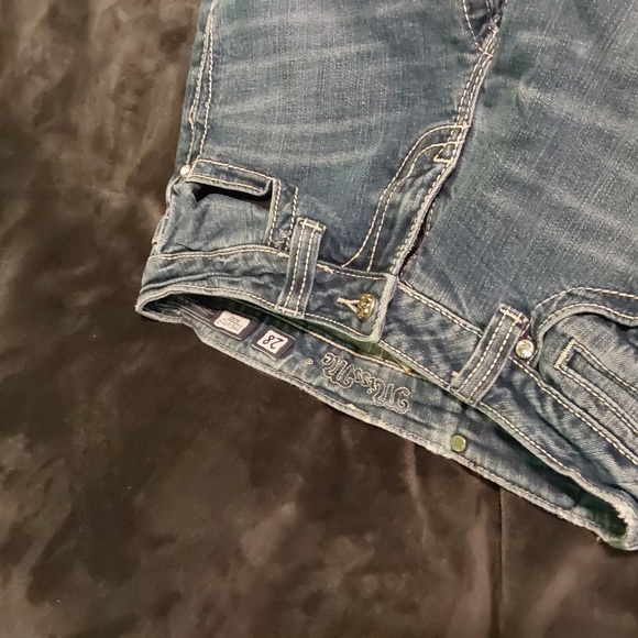 Miss Me 28 R - Picture 3 of 3